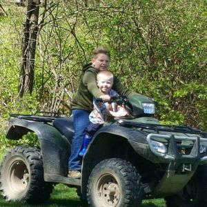 Meet your Posher, Dustin